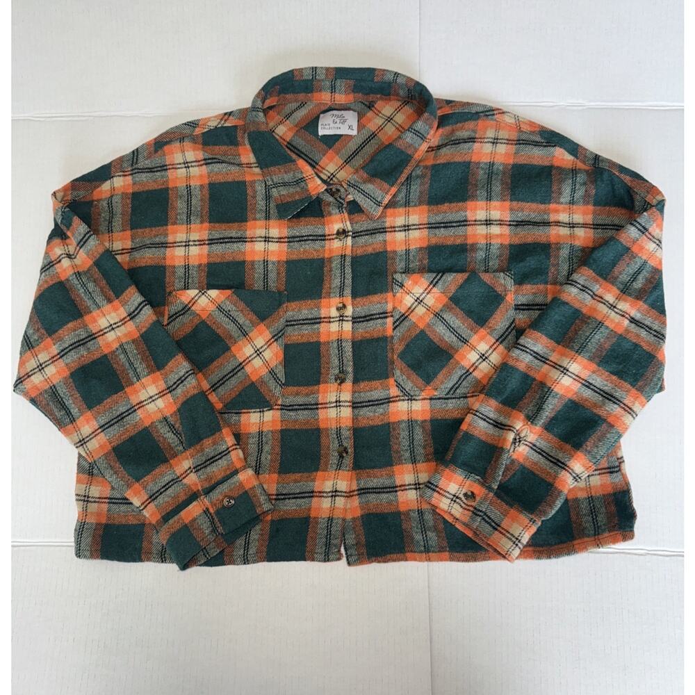 Mila and Tiff Plaid Collection Crop Button Down Shacket Women’s Size XL
